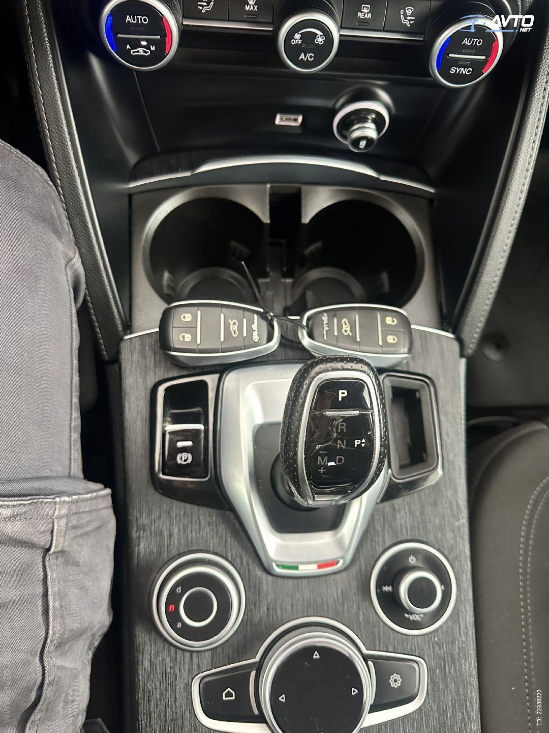 Alfa Romeo Stelvio 2,2 TURBO DIESEL 190CV AT8 Q4.ACC.KAMERA.LED.NAVI, fotografija 11