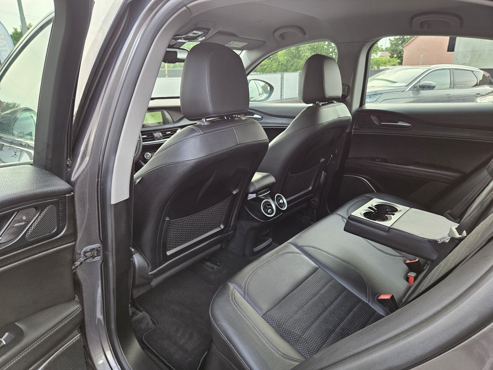 Alfa Romeo Stelvio 2,2D, ACC RADAR,LEASING BEZ UČEŠĆA I BEZ JAMACA, fotografija 15