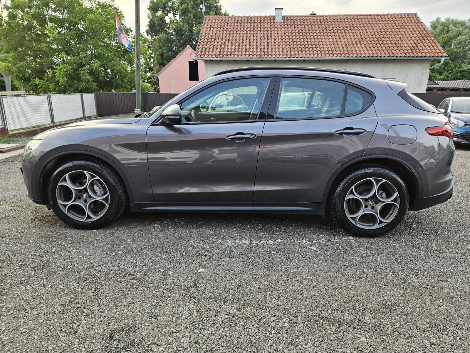 Alfa Romeo Stelvio 2,2D, ACC RADAR,LEASING BEZ UČEŠĆA I BEZ JAMACA, fotografija 3
