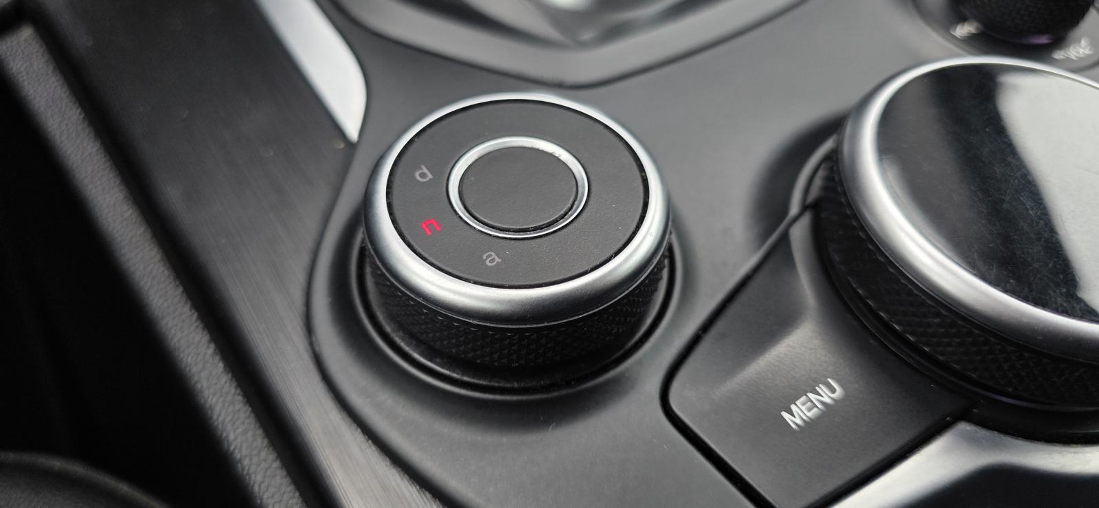 Alfa Romeo Stelvio 2,2D, 4X4, F1 AUT, BI-XENON, AUT, NAVI, REG 02/2O27, fotografija 19