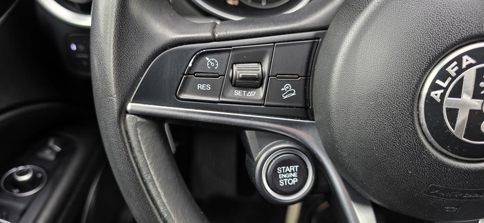 Alfa Romeo Stelvio 2,2D, 4X4, F1 AUT, BI-XENON, AUT, NAVI, REG 02/2O27, fotografija 20