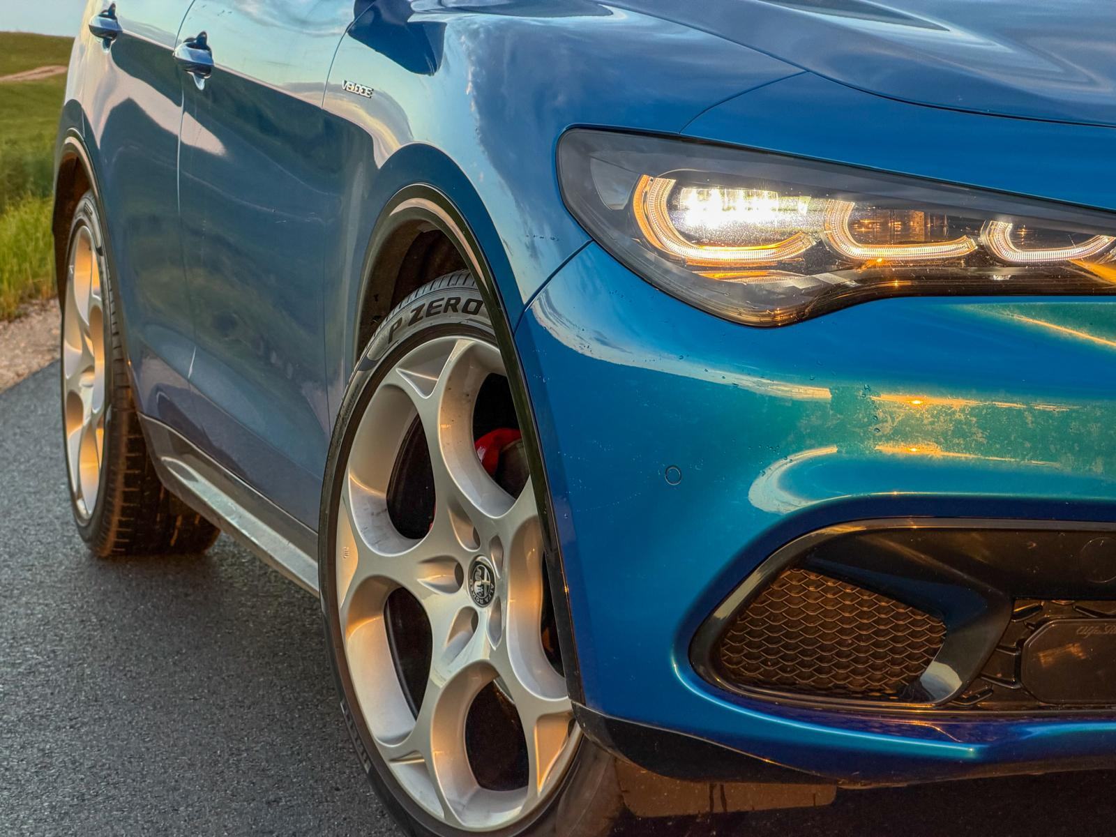 Alfa Romeo Stelvio Veloce Q4 2.2, fotografija 3