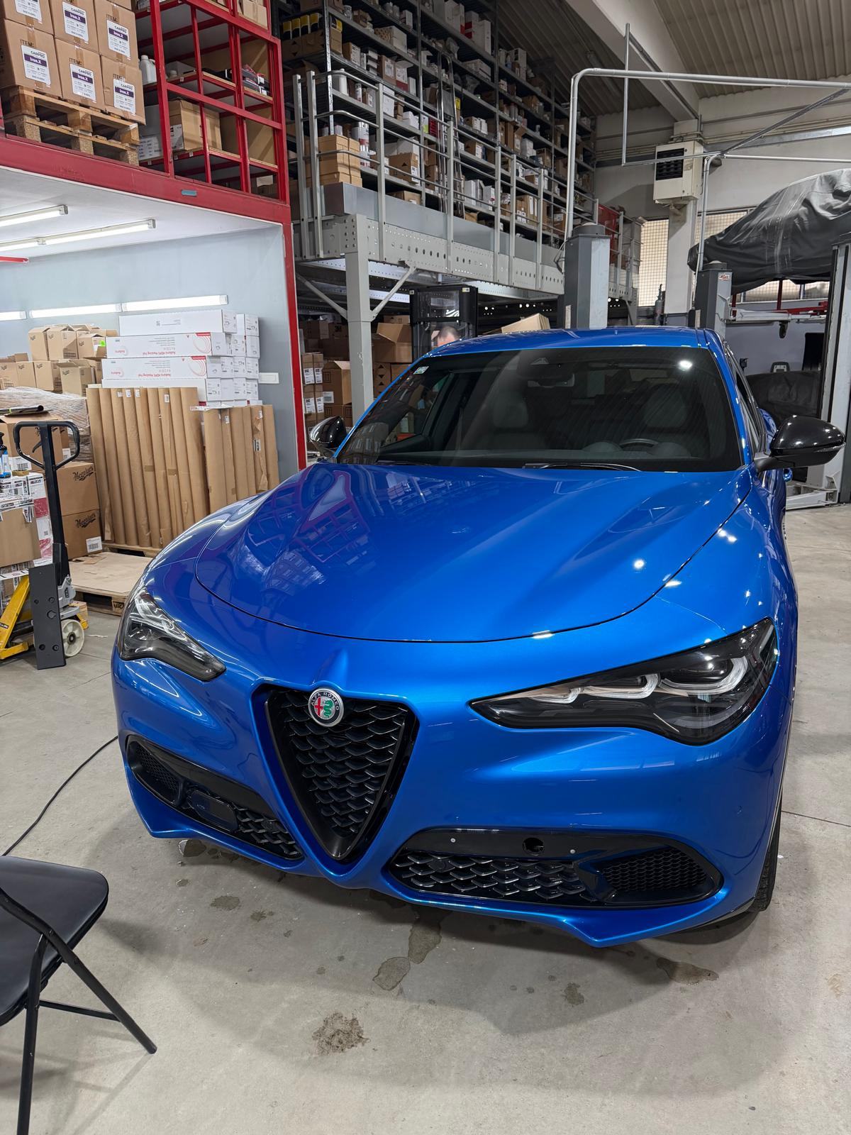 Alfa Romeo Stelvio Veloce Q4 2.2, fotografija 4