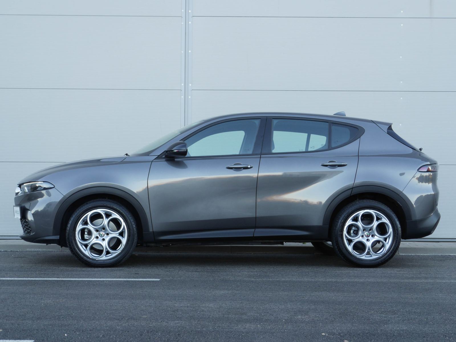 Alfa Romeo Tonale 1,5 Super ⭐2 godišnje rate, bez posredovanja banke⭐, fotografija 4