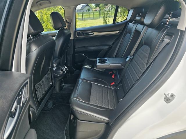 STELVIO 2.2JTDm AUTOMATIK-NAVI-ADP.TEMPO-PDC-SERVIS V+M-1VL-POTVRDA Km, fotografija 15