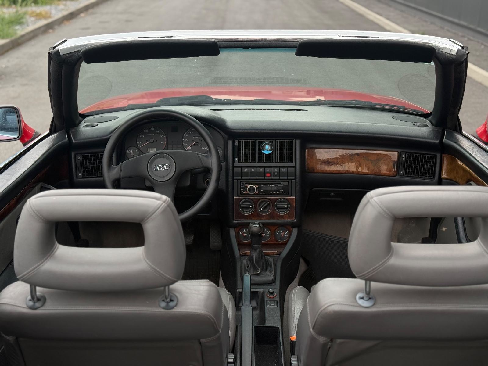 Audi 80 Cabrio 2.3 E • 5-Cilindara • Koža • 173.000 km • 1992g, fotografija 10