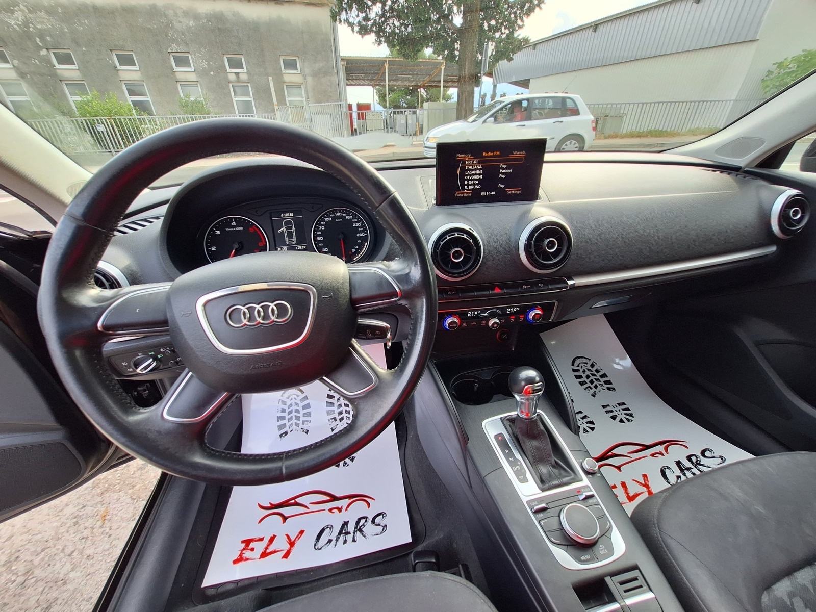 Audi A 3 1.6 TDI S-Trinic AUTOMATIK/‼️HR AUTO‼️ REG.01/2027, fotografija 14