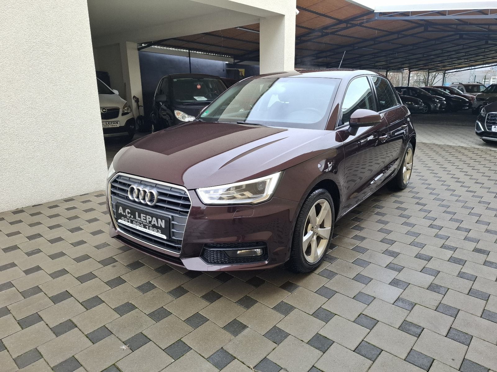 Audi A1 1 4 TFSI NAVIGACIJA TEMPOMAT LED 2015god KOŽA MF VOLAN 96tkm, fotografija 2