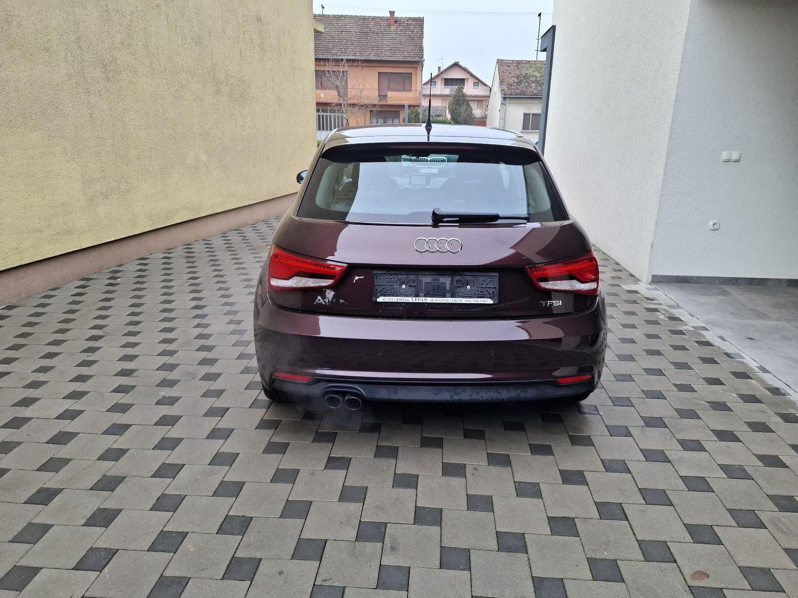 Audi A1 1 4 TFSI NAVIGACIJA TEMPOMAT LED 2015god KOŽA MF VOLAN 96tkm, fotografija 7
