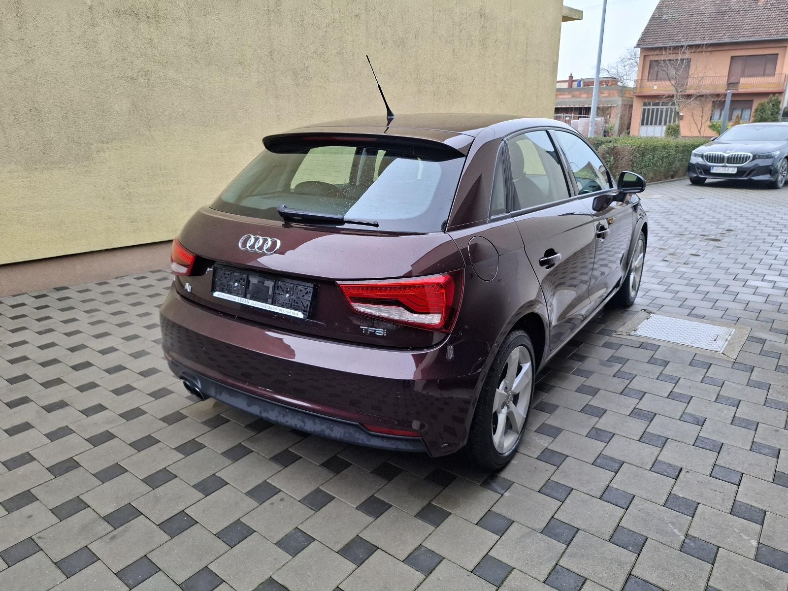 Audi A1 1 4 TFSI NAVIGACIJA TEMPOMAT LED 2015god KOŽA MF VOLAN 96tkm, fotografija 8