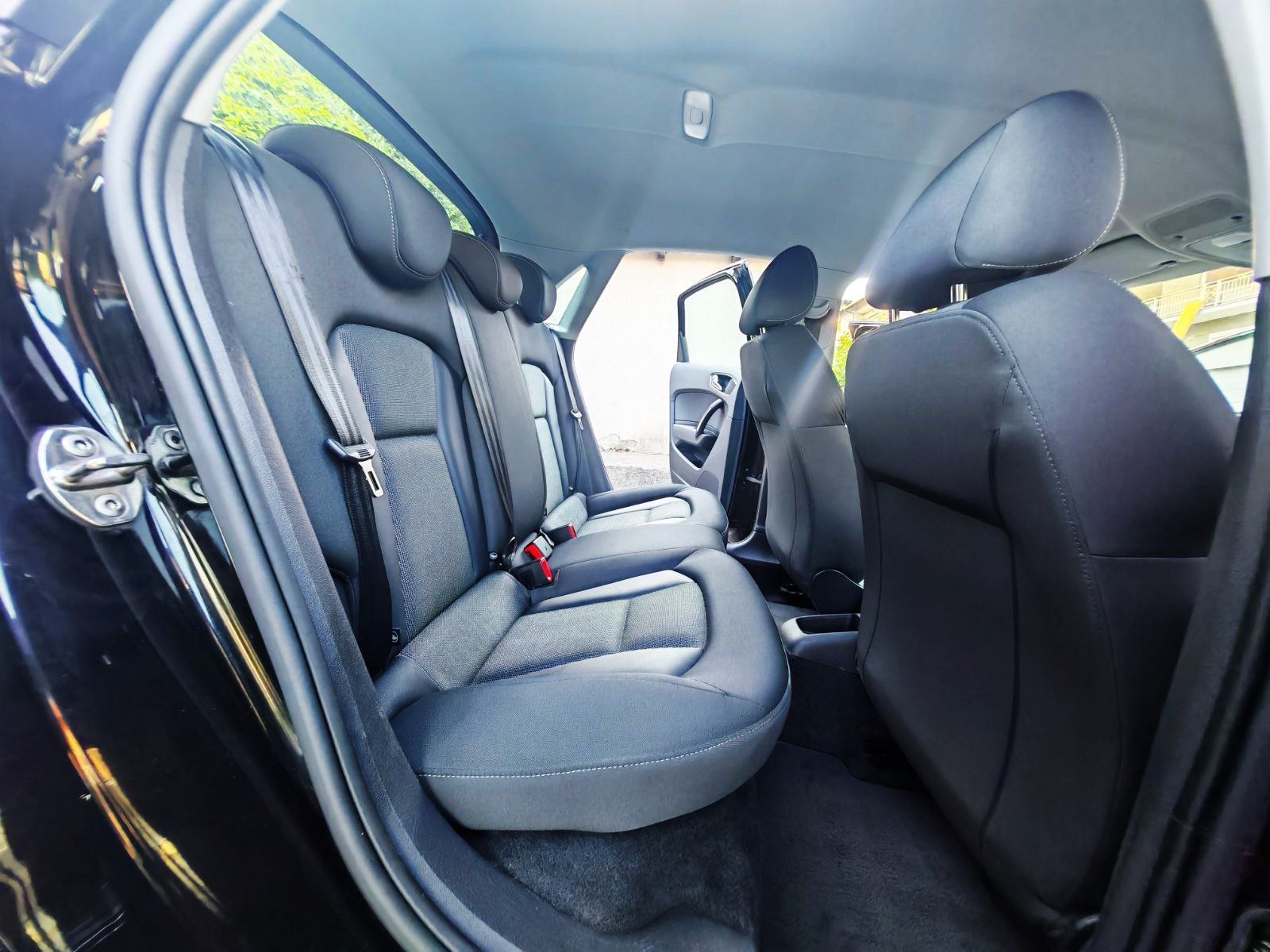 Audi A1 1.0 TFSI 2016. 5 VRATA, ALU, NEMA KLIMU, ZAMJENA ZA SKUPLJE, fotografija 20