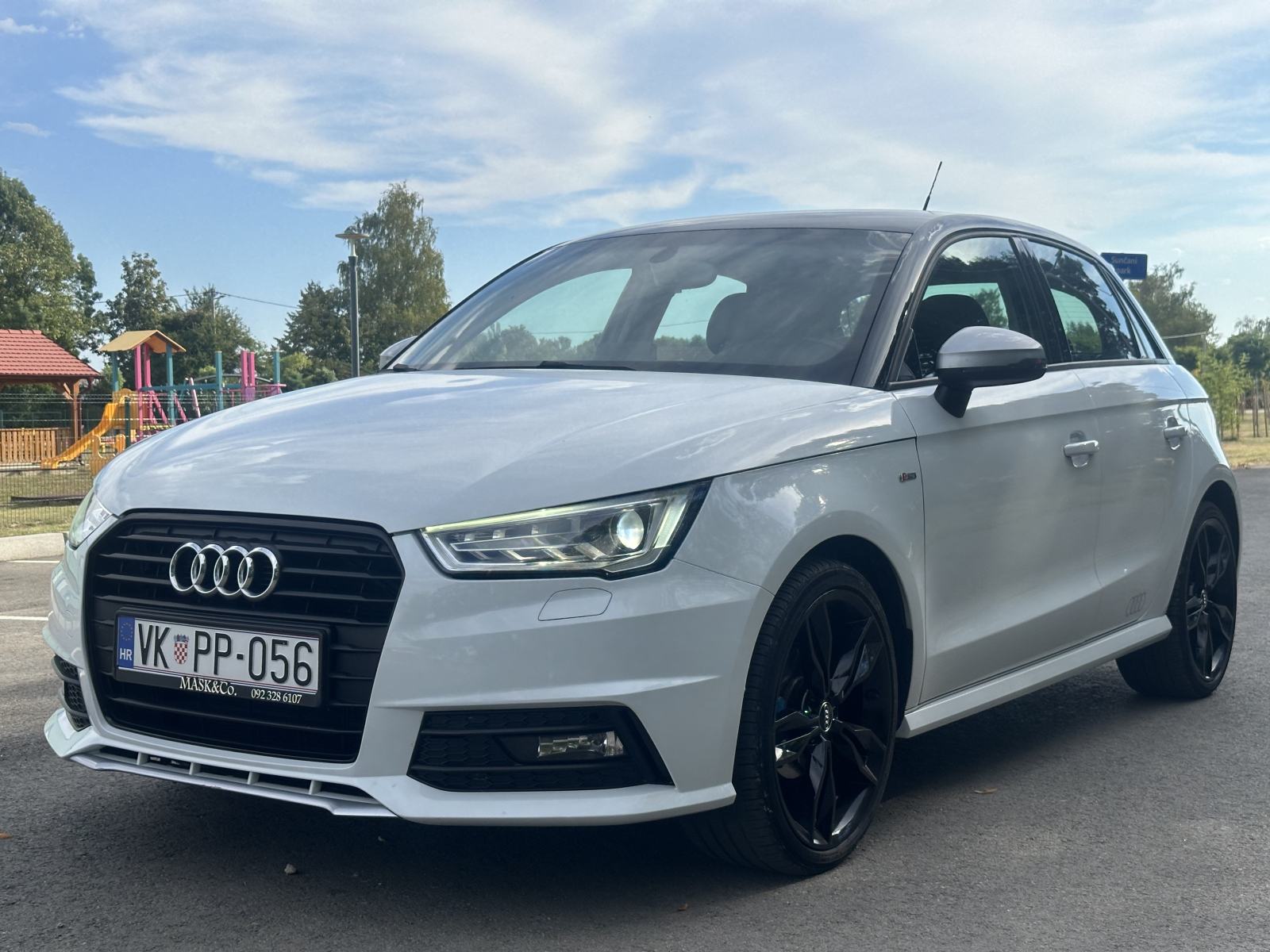 Audi A1 1,0 TFSI S-line, pogled izvana - slika 1