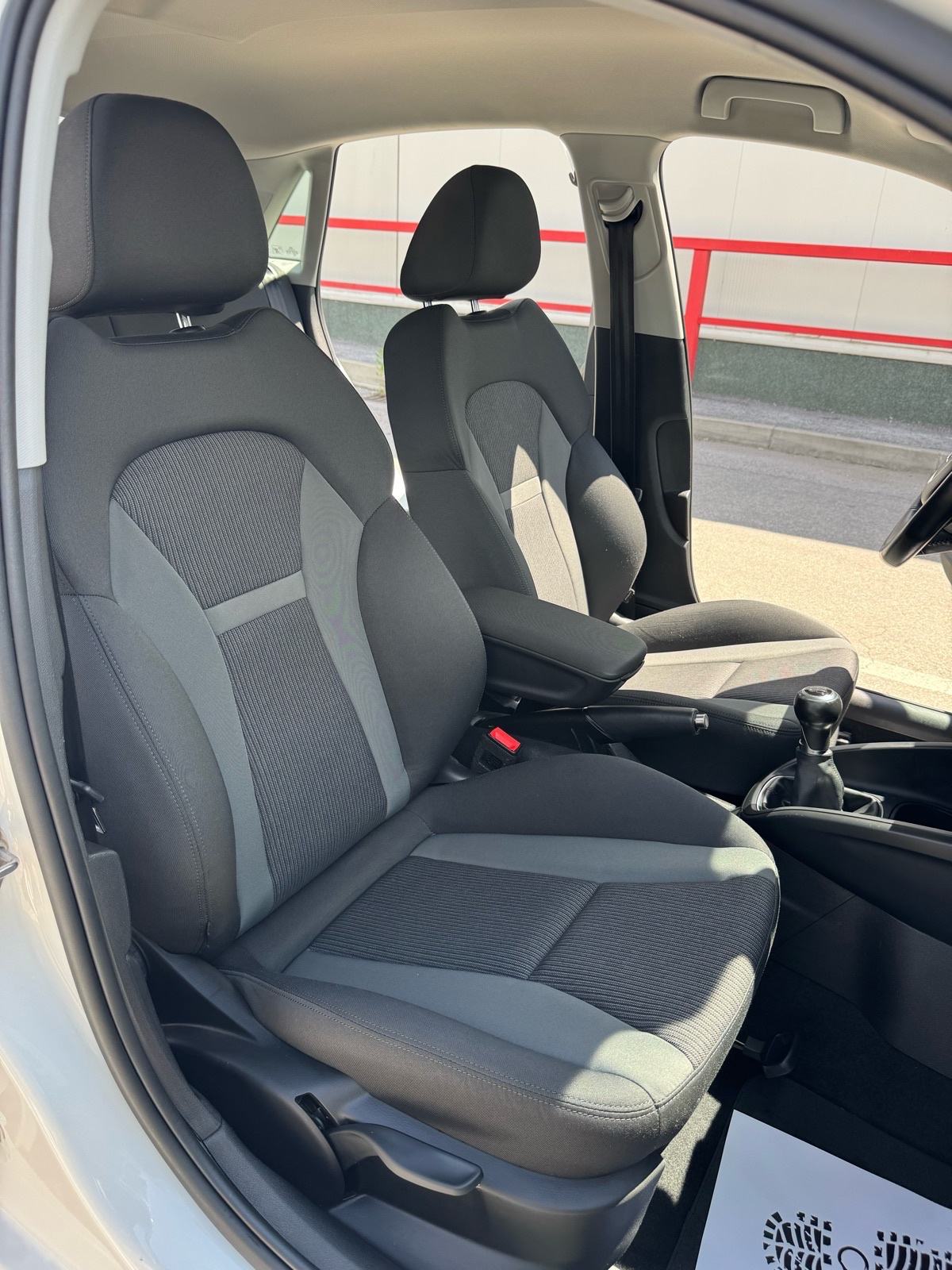 Audi A1 1,0 TFSI Sportback XENON# ALU FELGE# NAVI#PDC, fotografija 18