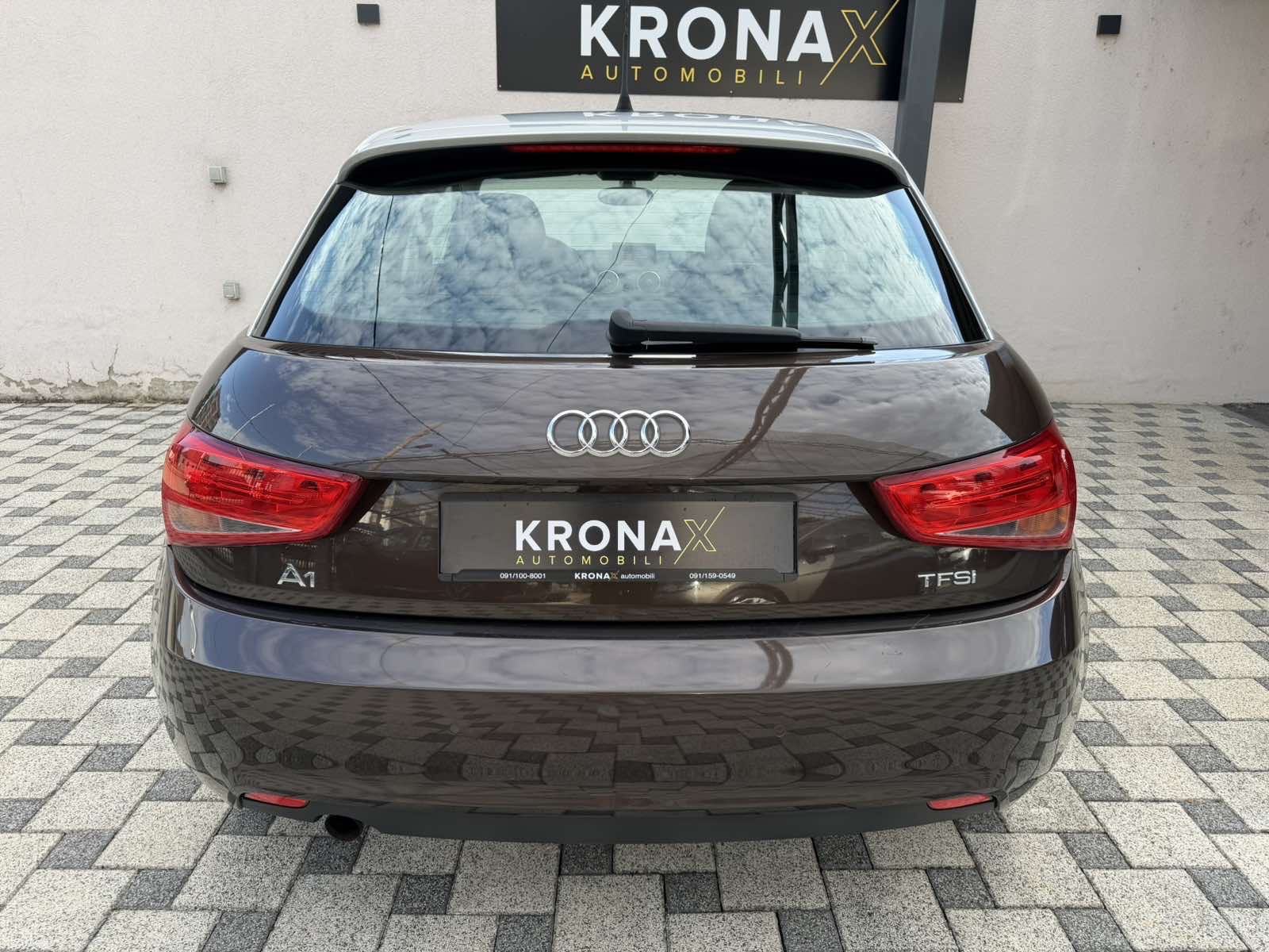 AUDI A1 1,2 TFSI Ambition (NAVI,KOŽA,SERVISNA…), pogled izvana - slika 5