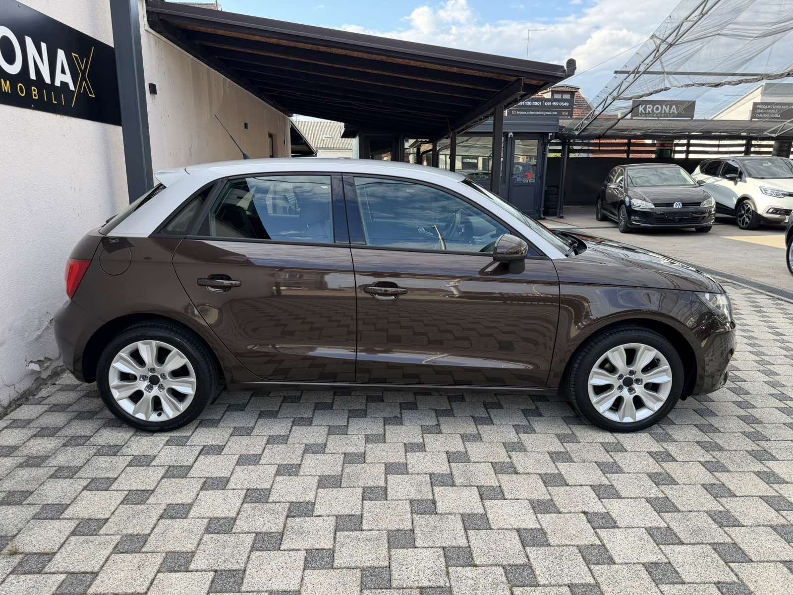 AUDI A1 1,2 TFSI Ambition (NAVI,KOŽA,SERVISNA…), fotografija 8