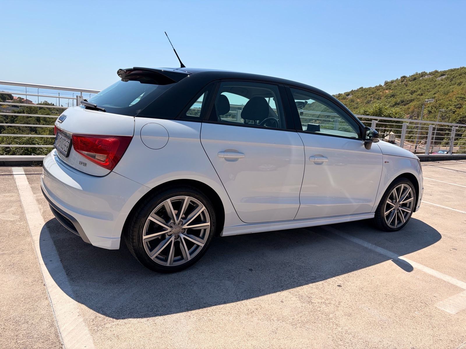 Audi A1 1,2 TFSI,S-line, fotografija 5