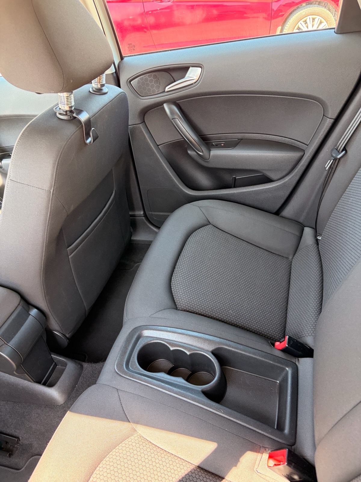 Audi A1 1,2 TFSI,S-line, fotografija 9