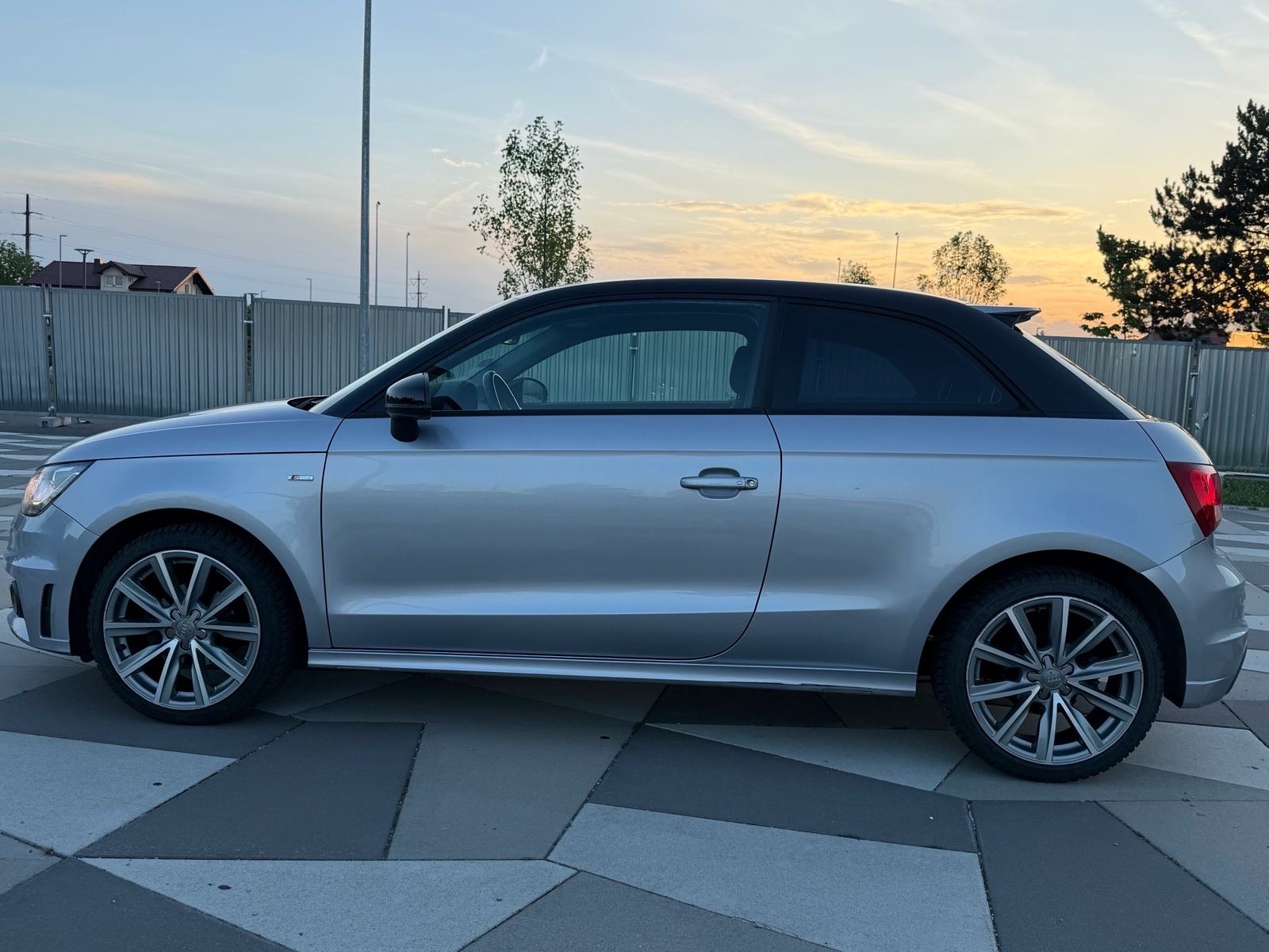 Audi A1 1.2 TFSI S LINE - XENON, NAVI, ALU, PDC *POTVRDA KM*, fotografija 7