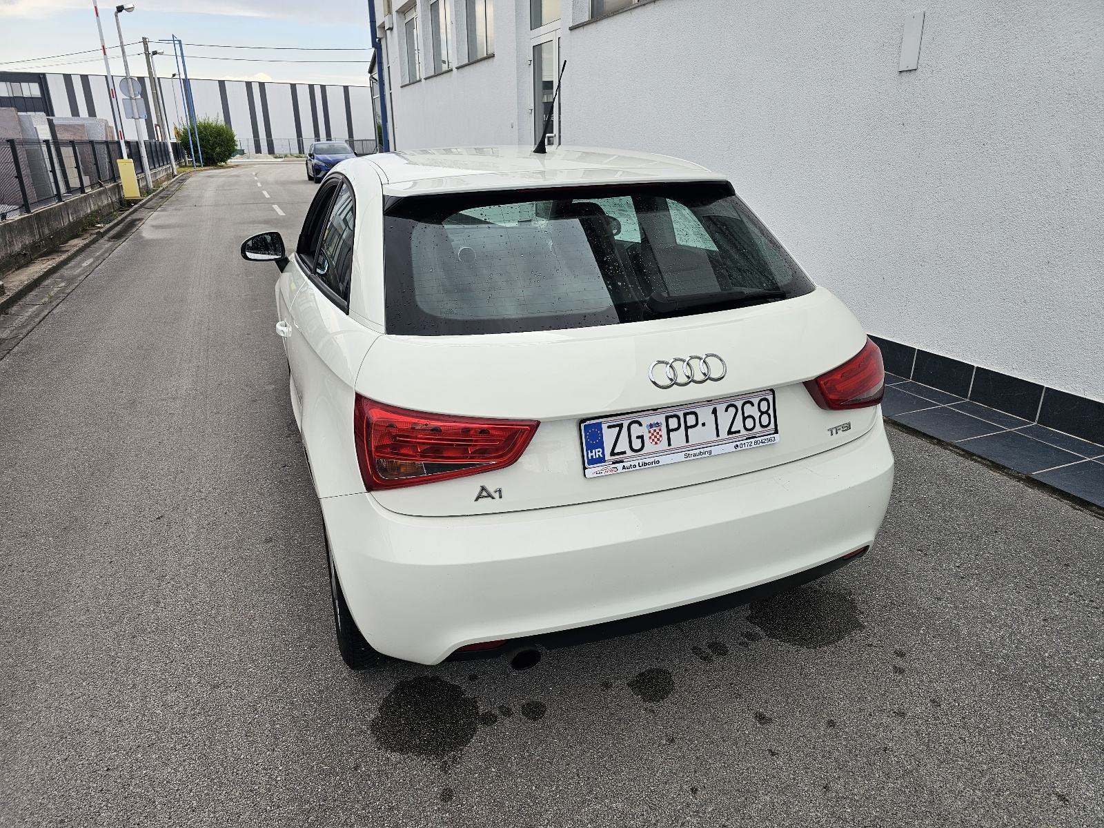 Audi A1.... 1,2 TFSI, odlično stanje!, fotografija 12