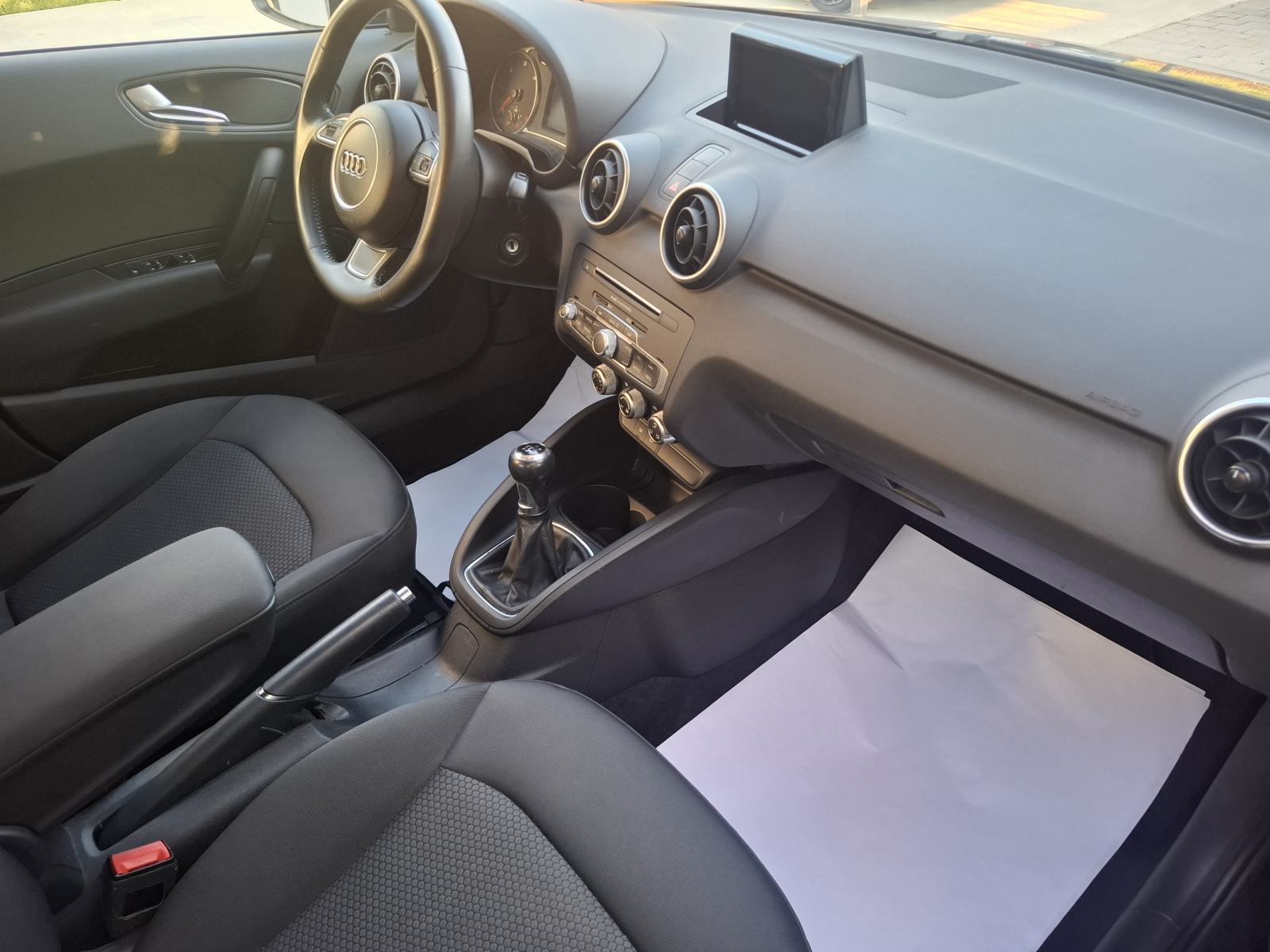 Audi A1 1,4 TDI, fotografija 14