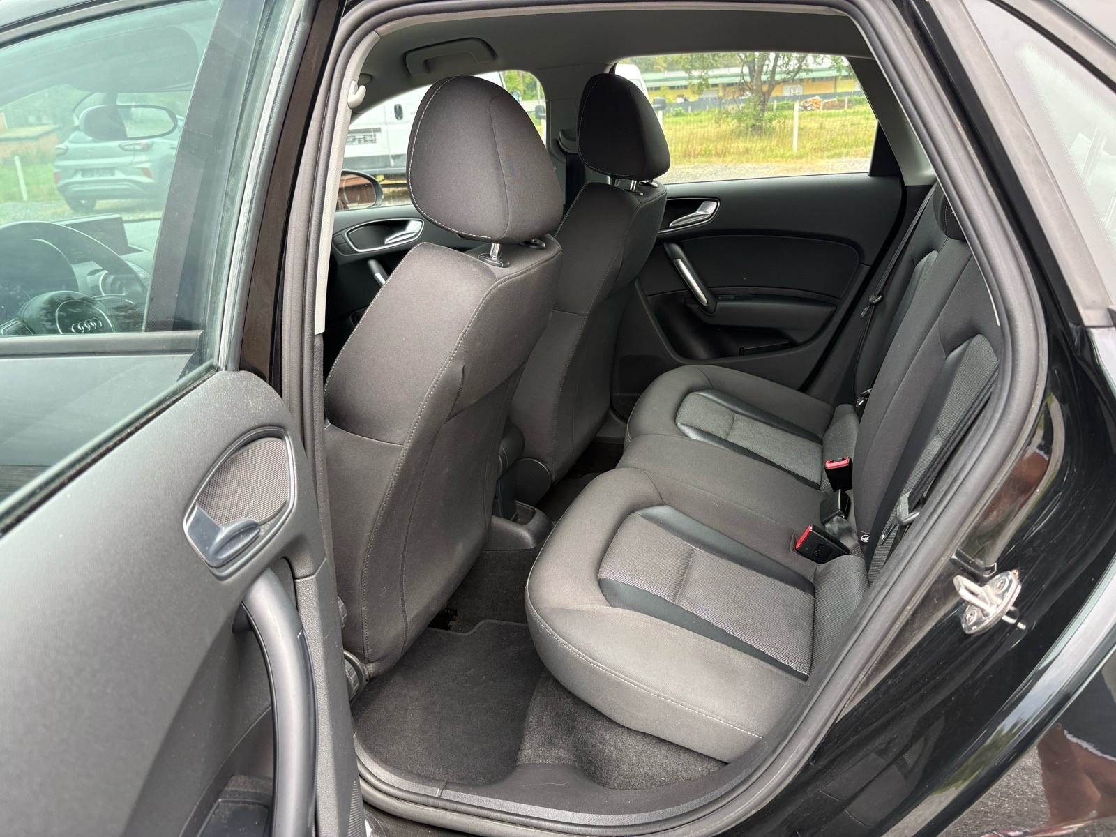 Audi A1 1,4 TDI Sportback Facelift Reg.06/27, fotografija 10