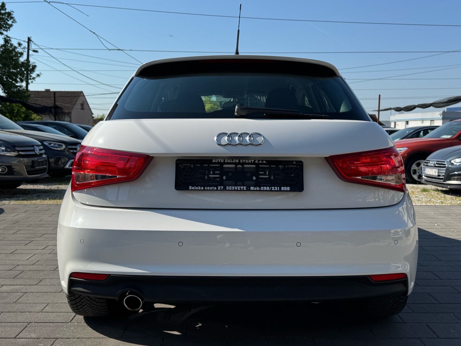Audi A1 1,4 TDI SPORTBACK / NAVIGACIJA / AUT KLIMA / PARK SENZOR / ALU, fotografija 7