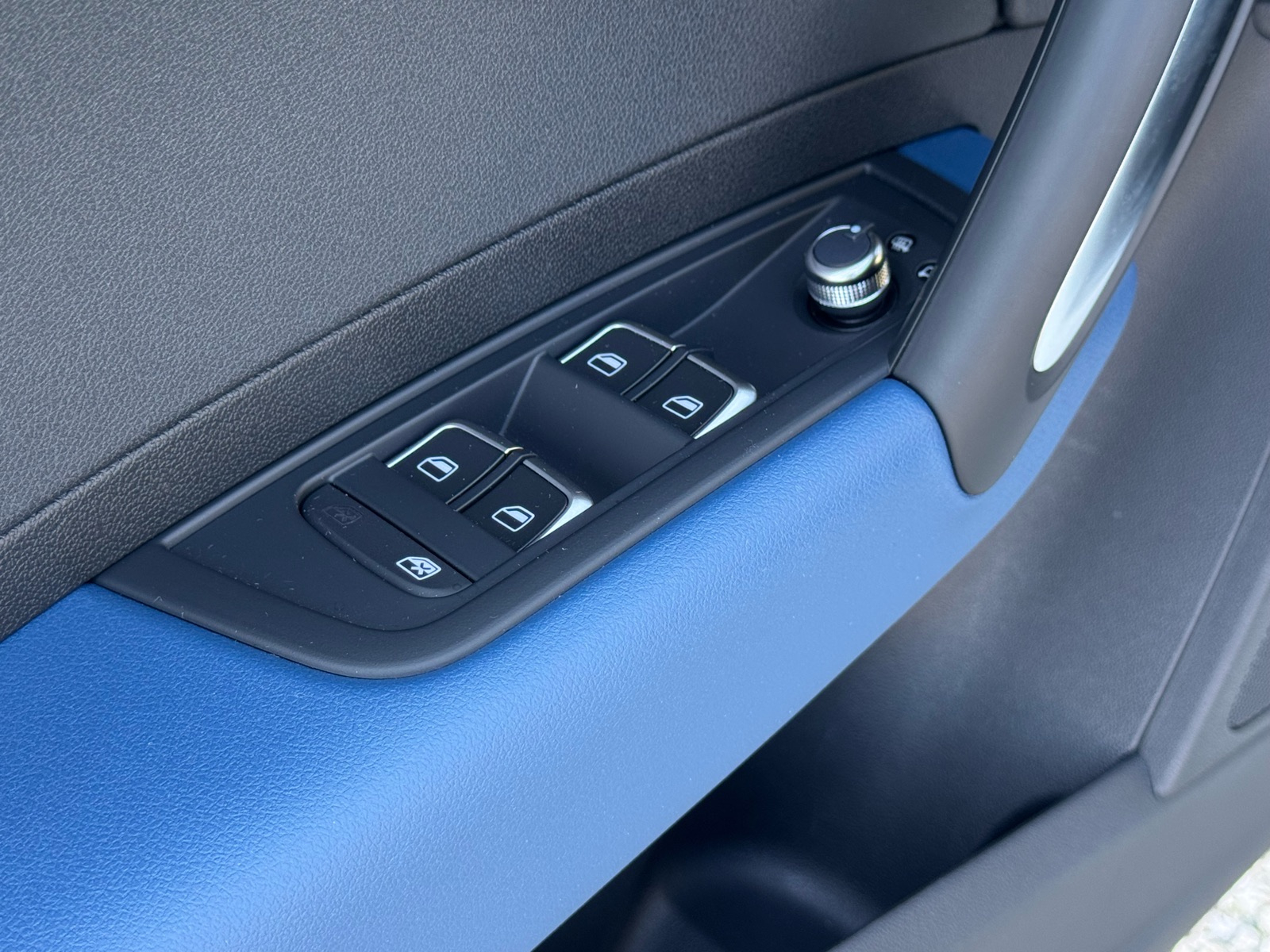 Audi A1 1,4 TDI SPORTBACK / NAVIGACIJA / AUT KLIMA / PARK SENZOR / ALU, fotografija 16