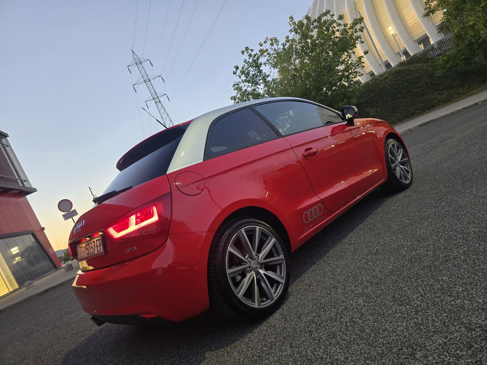Audi A1 1,4 TFSI Limited Ksenon,Prof.Sjedala,Hr-Vozilo Kredit-Zamjena, fotografija 7