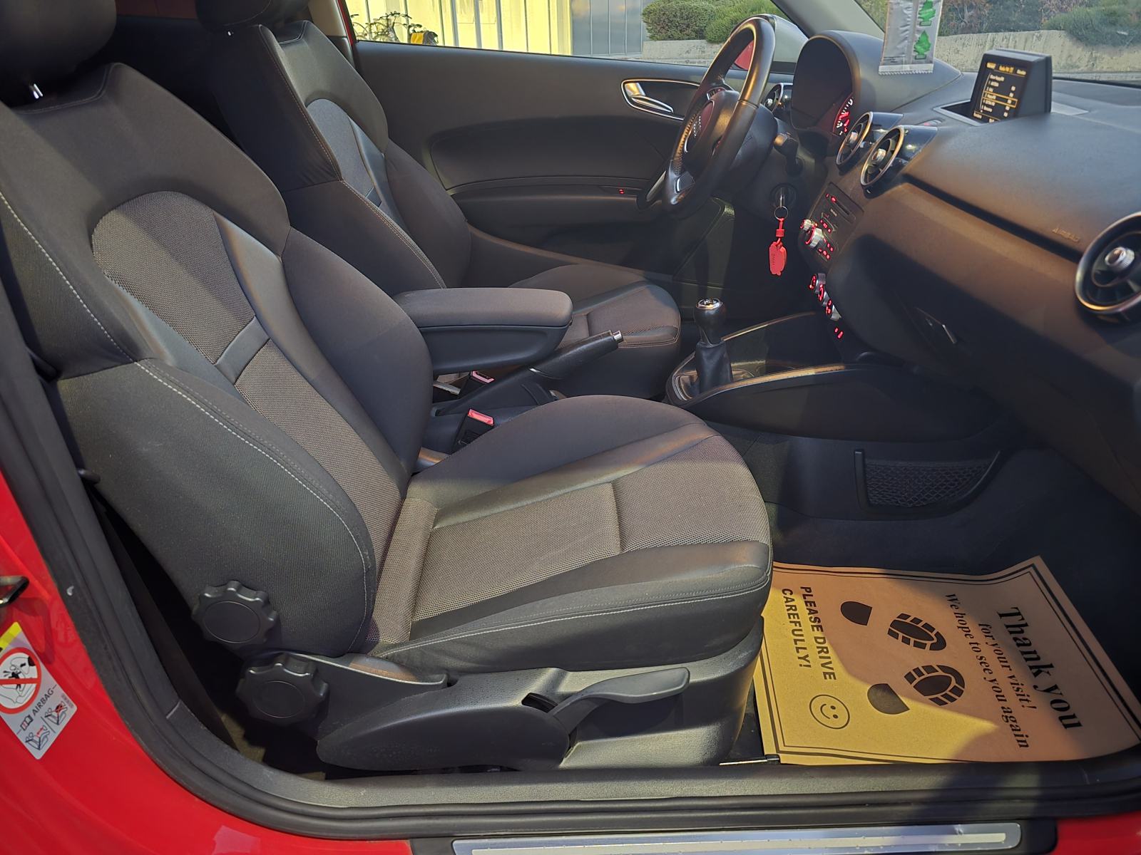 Audi A1 1,4 TFSI Limited Ksenon,Prof.Sjedala,Hr-Vozilo Kredit-Zamjena, fotografija 9