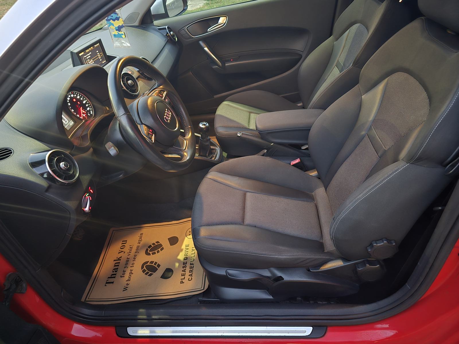 Audi A1 1,4 TFSI Limited Ksenon,Prof.Sjedala,Hr-Vozilo Kredit-Zamjena, fotografija 10