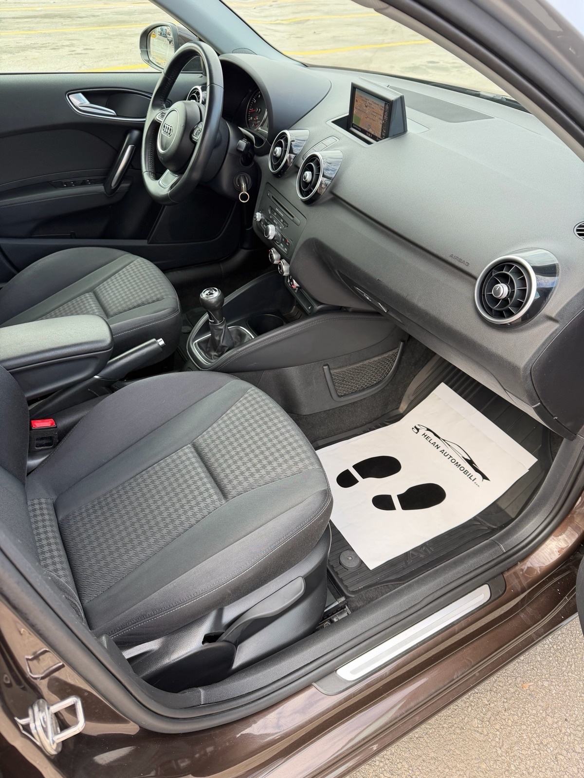 Audi A1 1.4 TFSI #Bi-XENON #NAVI #NOVI LANAC, fotografija 12