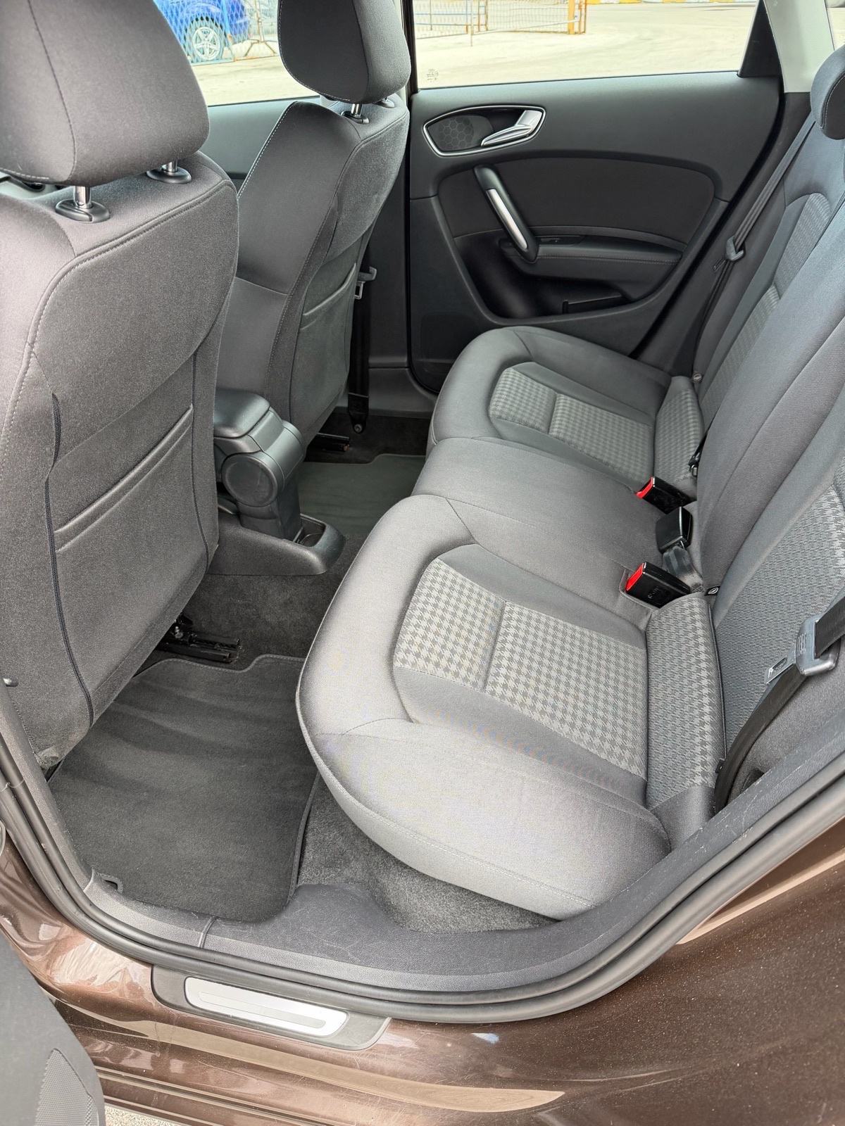 Audi A1 1.4 TFSI #Bi-XENON #NAVI #NOVI LANAC, fotografija 13
