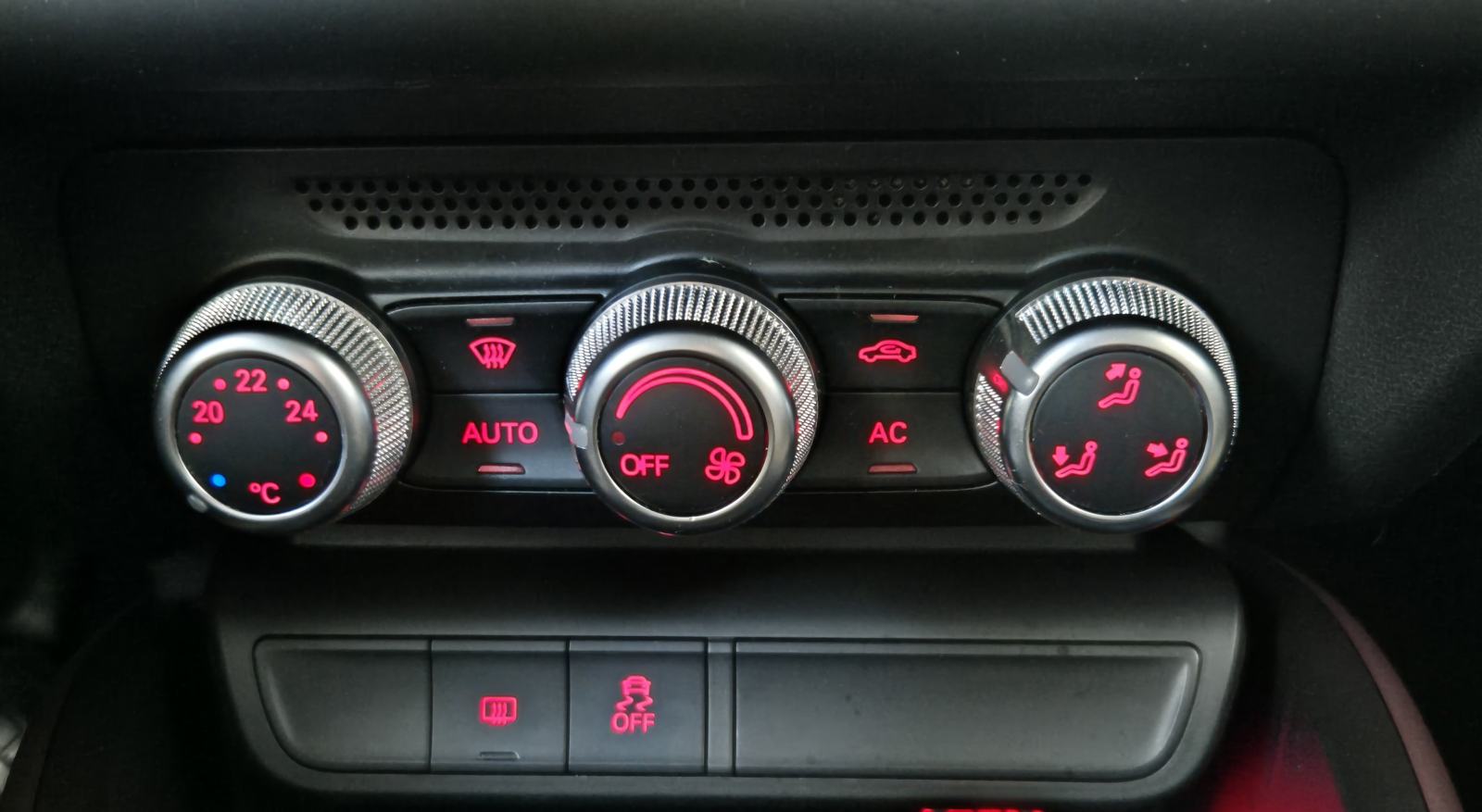 AUDI A1 1.4 TFSI SPORT!! ZAMJENA ZA MOTOCIKL ILI VEĆI AUTO, fotografija 8