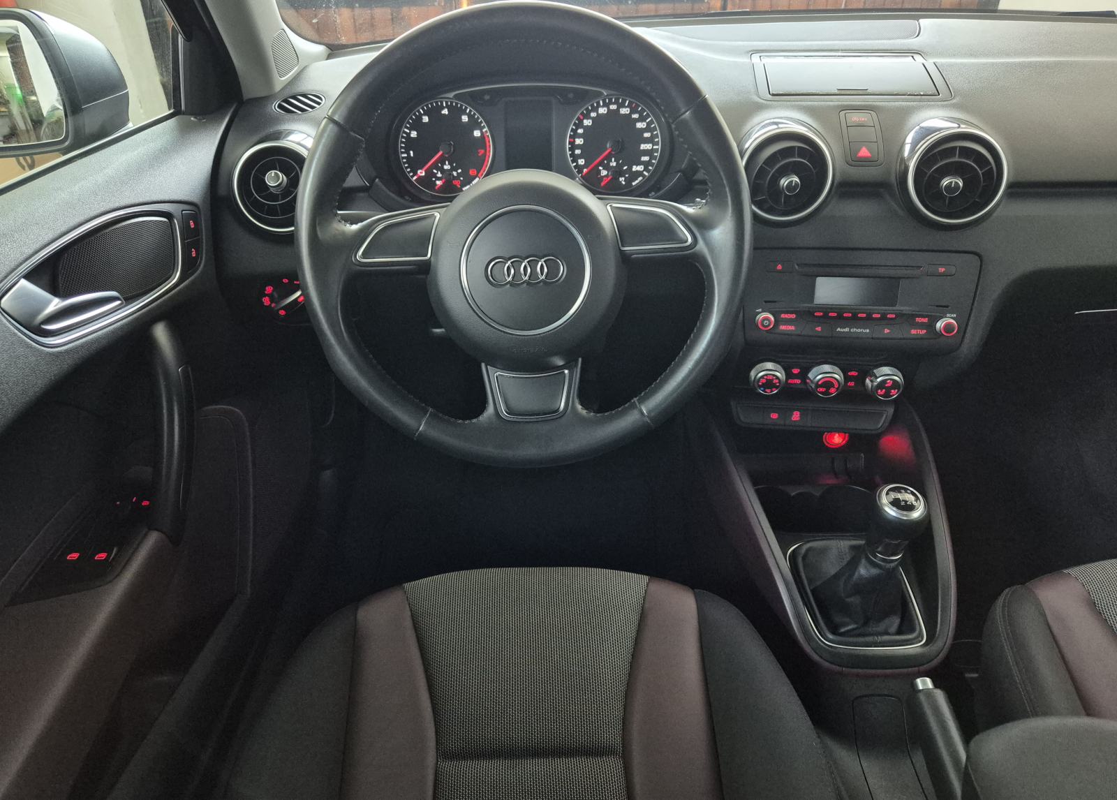 AUDI A1 1.4 TFSI SPORT!! ZAMJENA ZA MOTOCIKL ILI VEĆI AUTO, fotografija 4