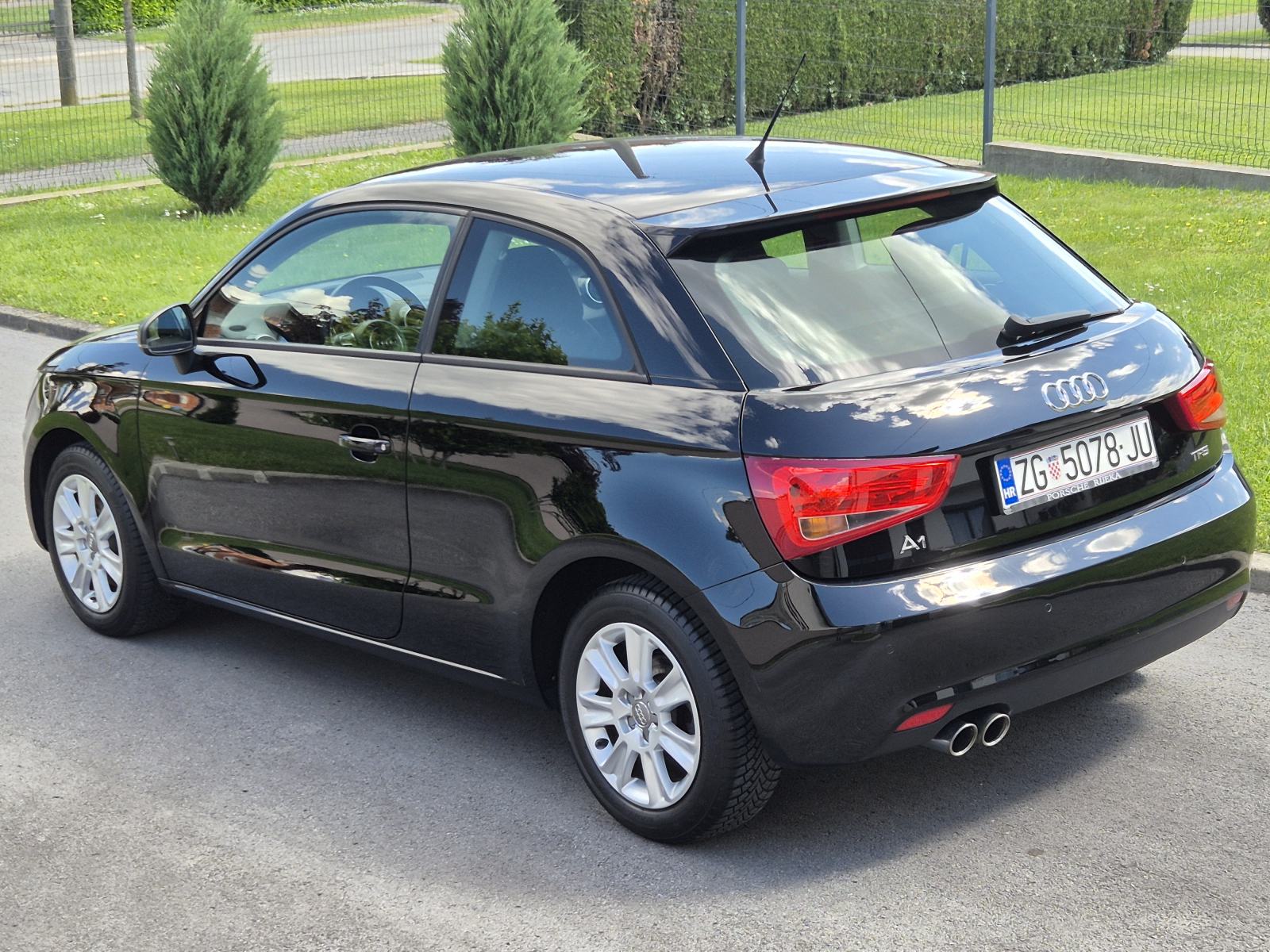 AUDI A1 1.4 TFSI SPORT!! ZAMJENA ZA MOTOCIKL ILI VEĆI AUTO, fotografija 19