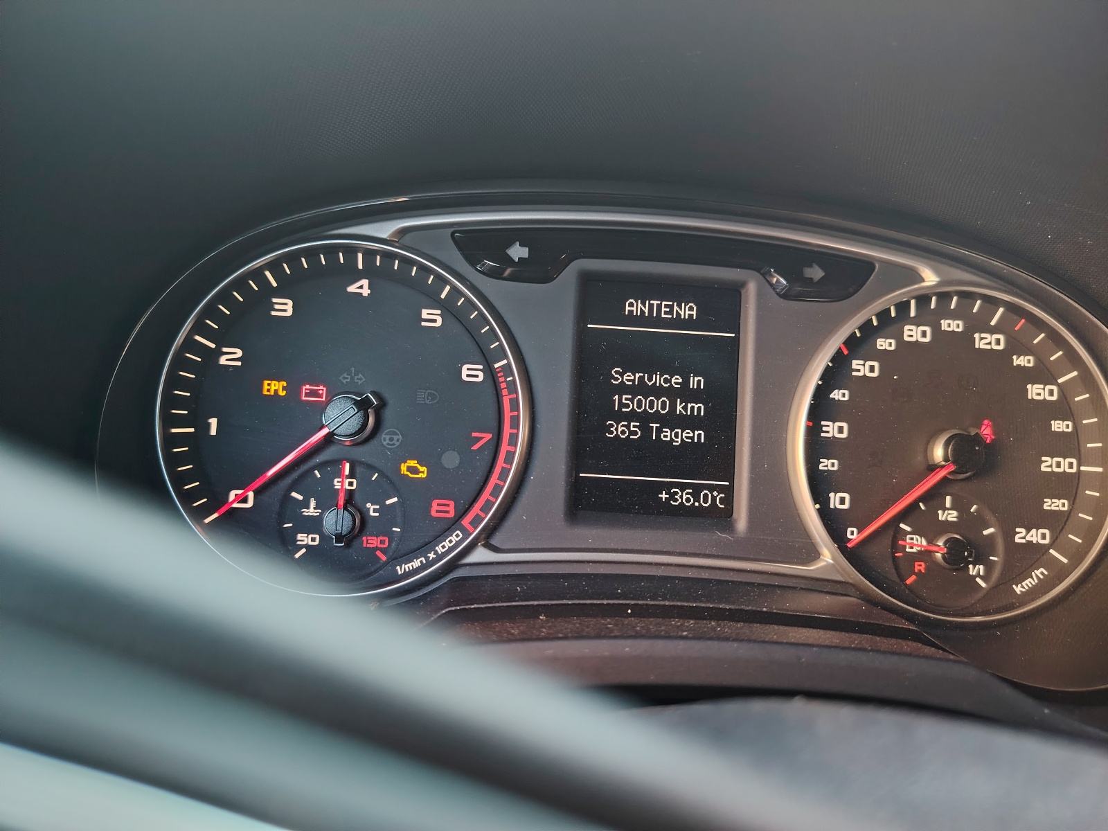 140000 km. Audi A1 1,4 TFSI, veliki servis napravljen!, fotografija 15