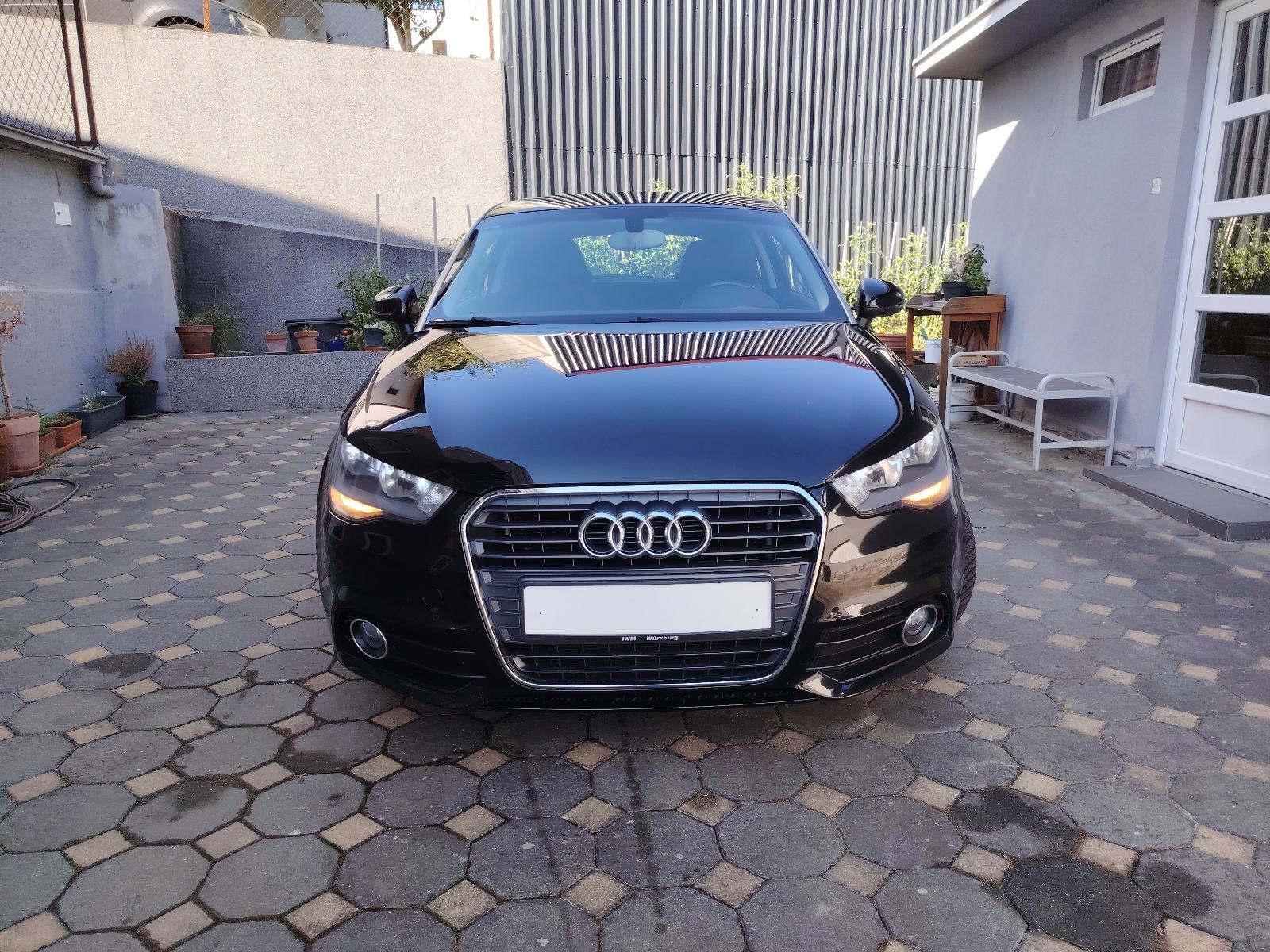 140000 km. Audi A1 1,4 TFSI, veliki servis napravljen!, fotografija 4