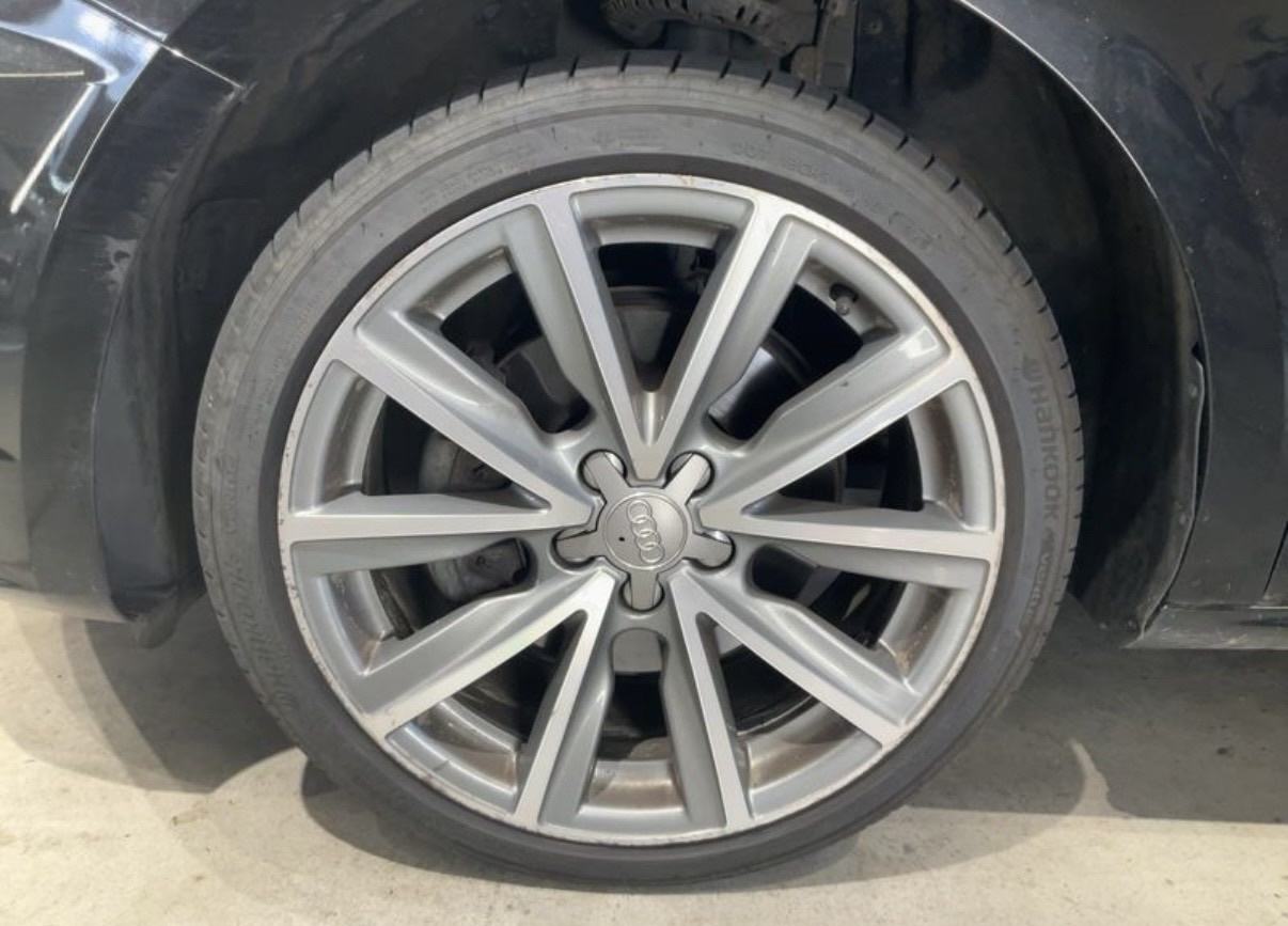 Audi A1 1.6 TDI #Bi-XENON #NAVI #PDC, fotografija 13