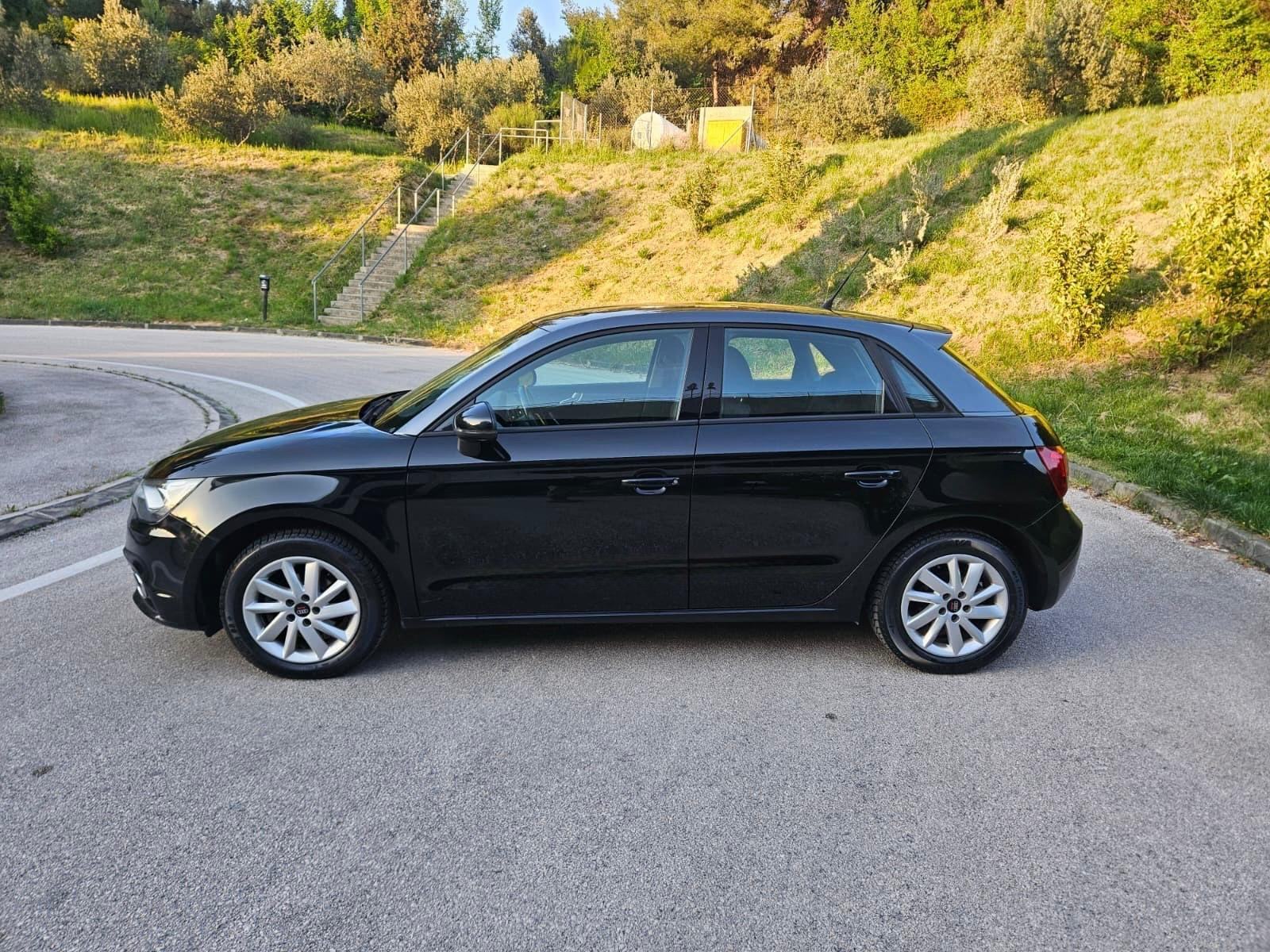 Audi A1 1,6 TDI,kao nov, s bogatim paketom opreme, fotografija 3