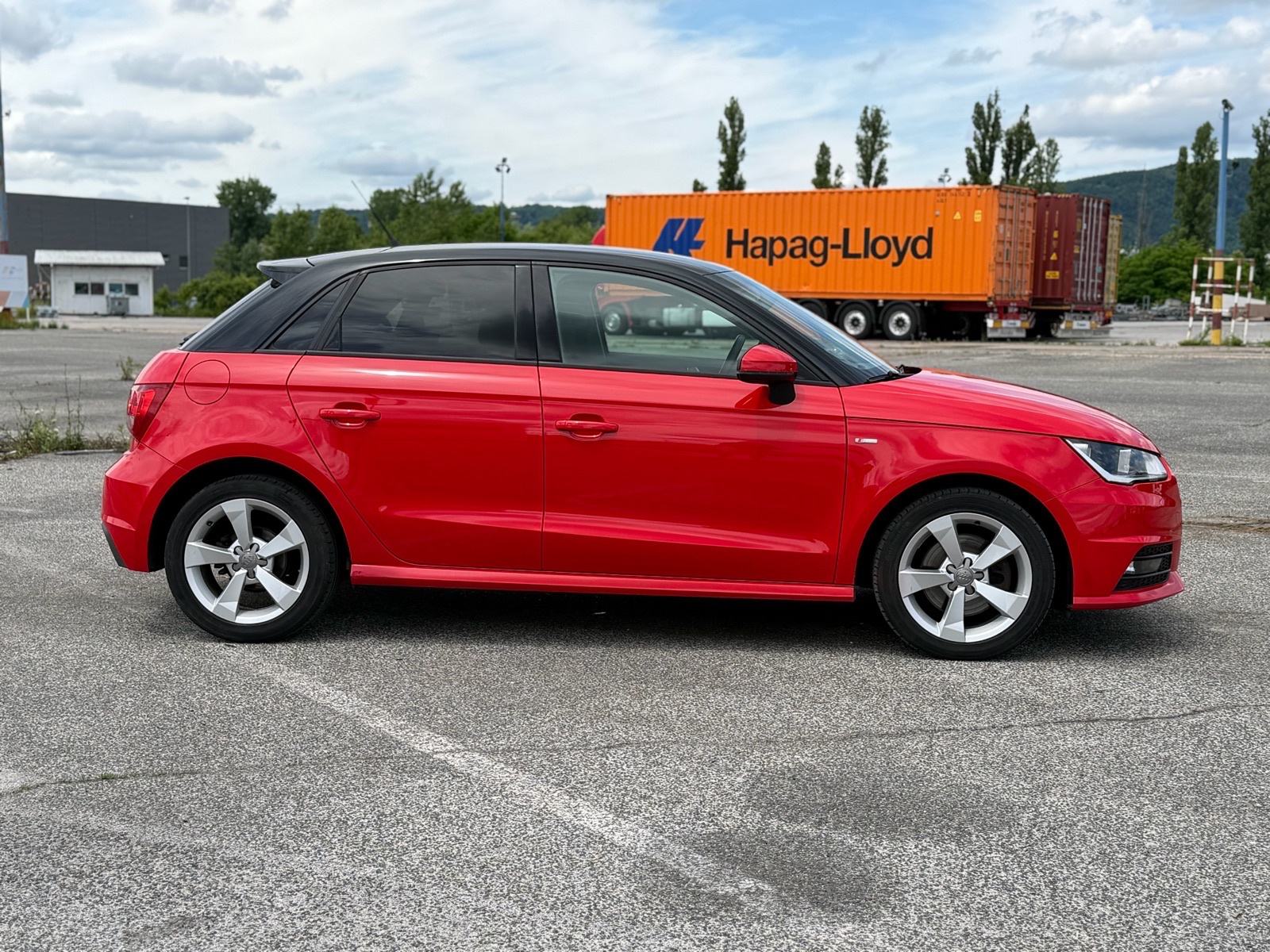 Audi A1 1.6 TDI S-Line #NAVI #PDC, fotografija 5