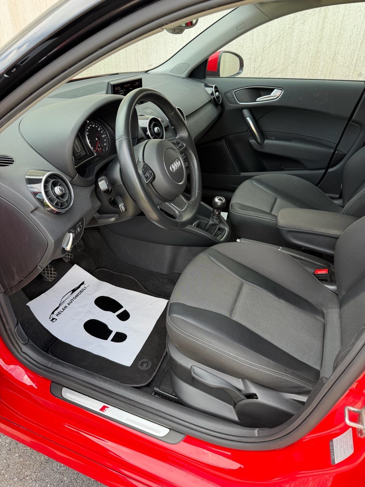 Audi A1 1.6 TDI S-Line #NAVI #PDC, fotografija 10