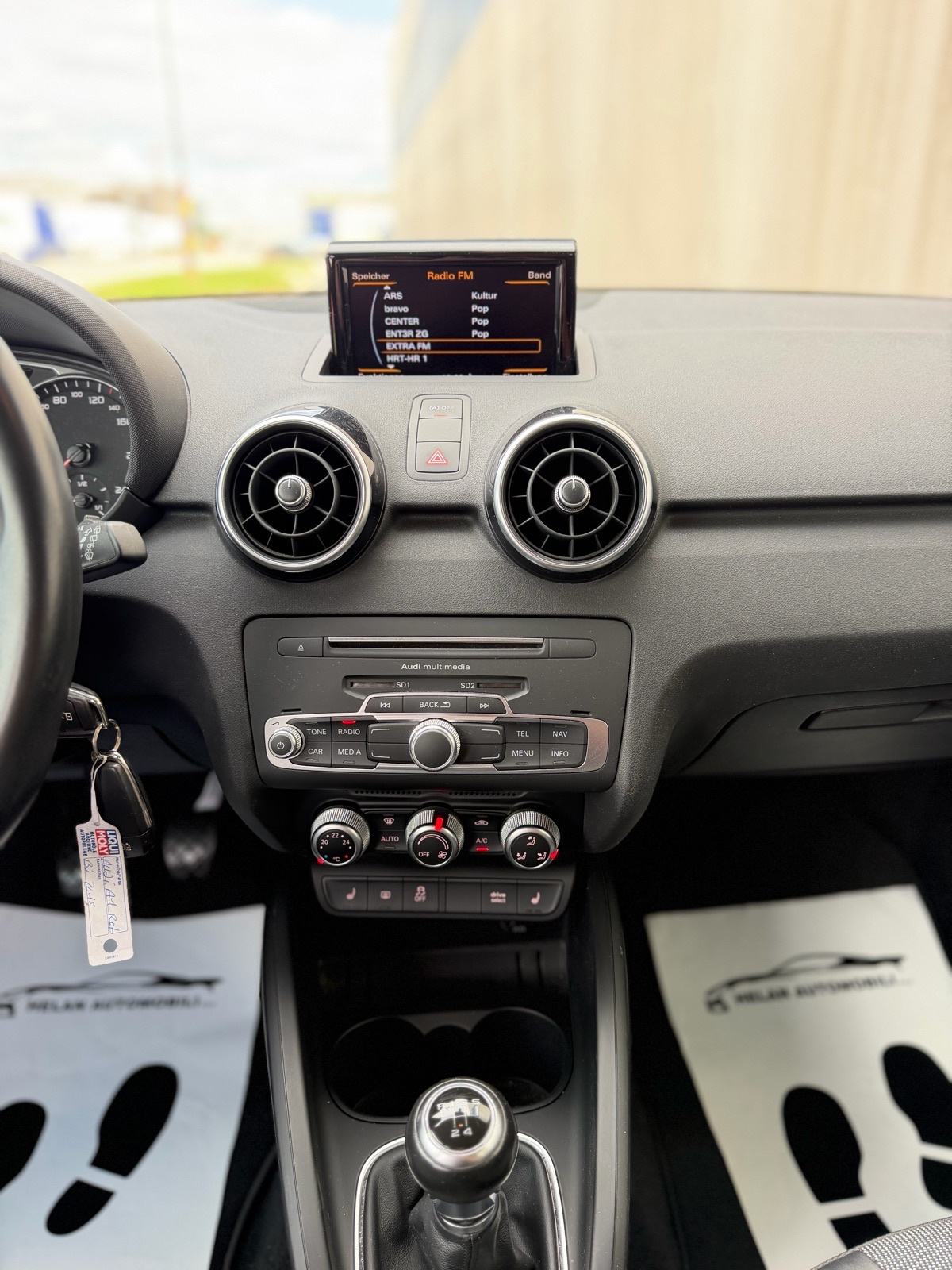 Audi A1 1.6 TDI S-Line #NAVI #PDC, fotografija 14
