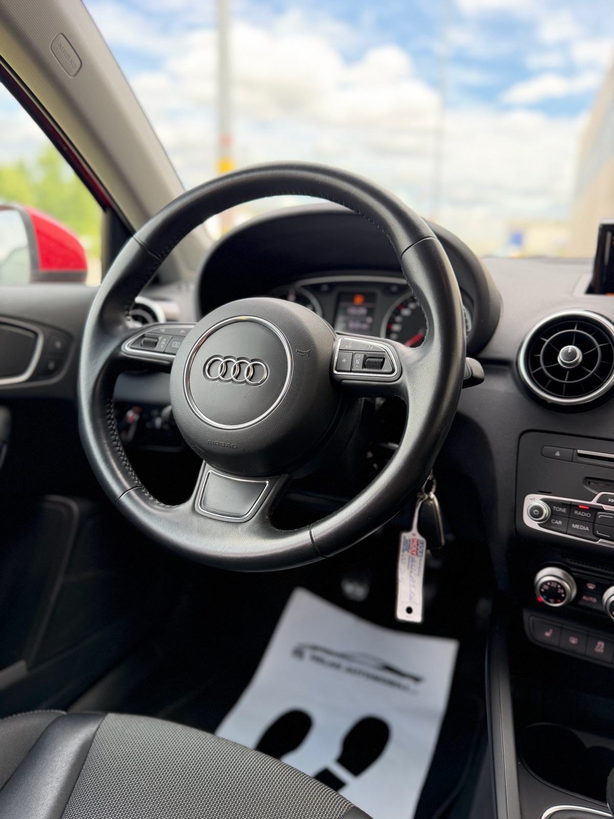Audi A1 1.6 TDI S-Line #NAVI #PDC, fotografija 15