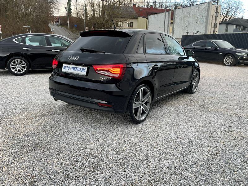 Audi A1 1,6 TDI *S-LINE* NAVIGACIJA* ALU 18 * XENON + LED * 1.VL, fotografija 6