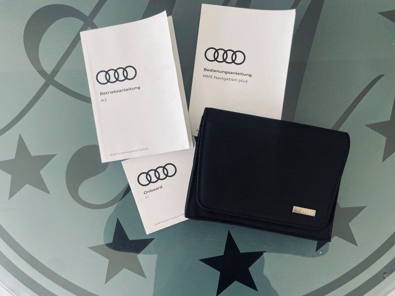 Audi A1 1,6 TDI *S-LINE* NAVIGACIJA* ALU 18 * XENON + LED * 1.VL, fotografija 15