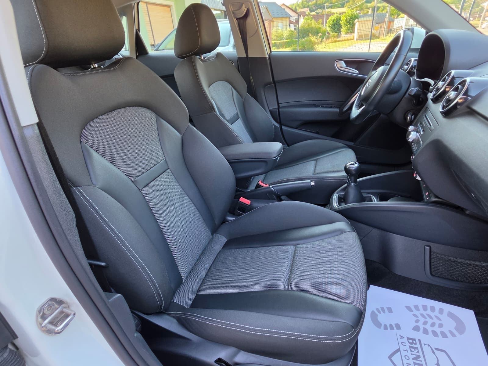 Audi A1 1,6 TDI Sport — servisna, fotografija 18
