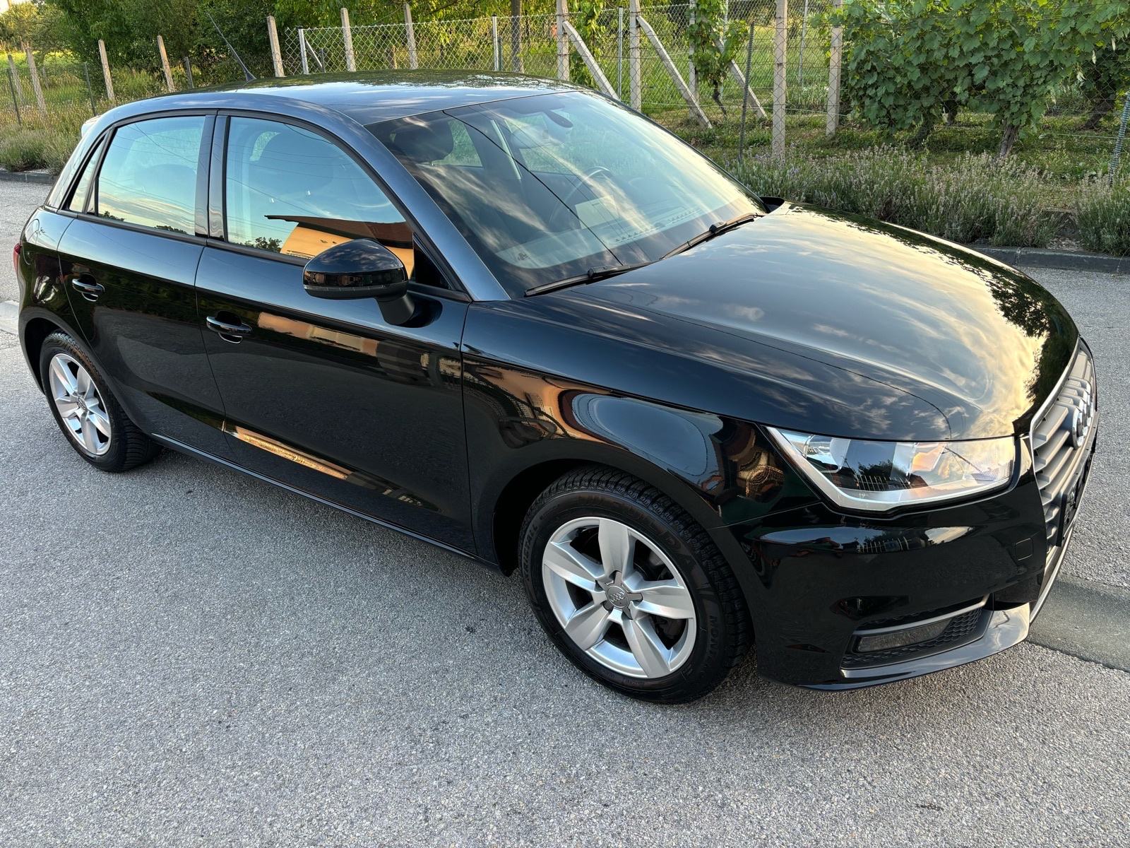 Audi A1 1,6 TDI-sportback, fotografija 3
