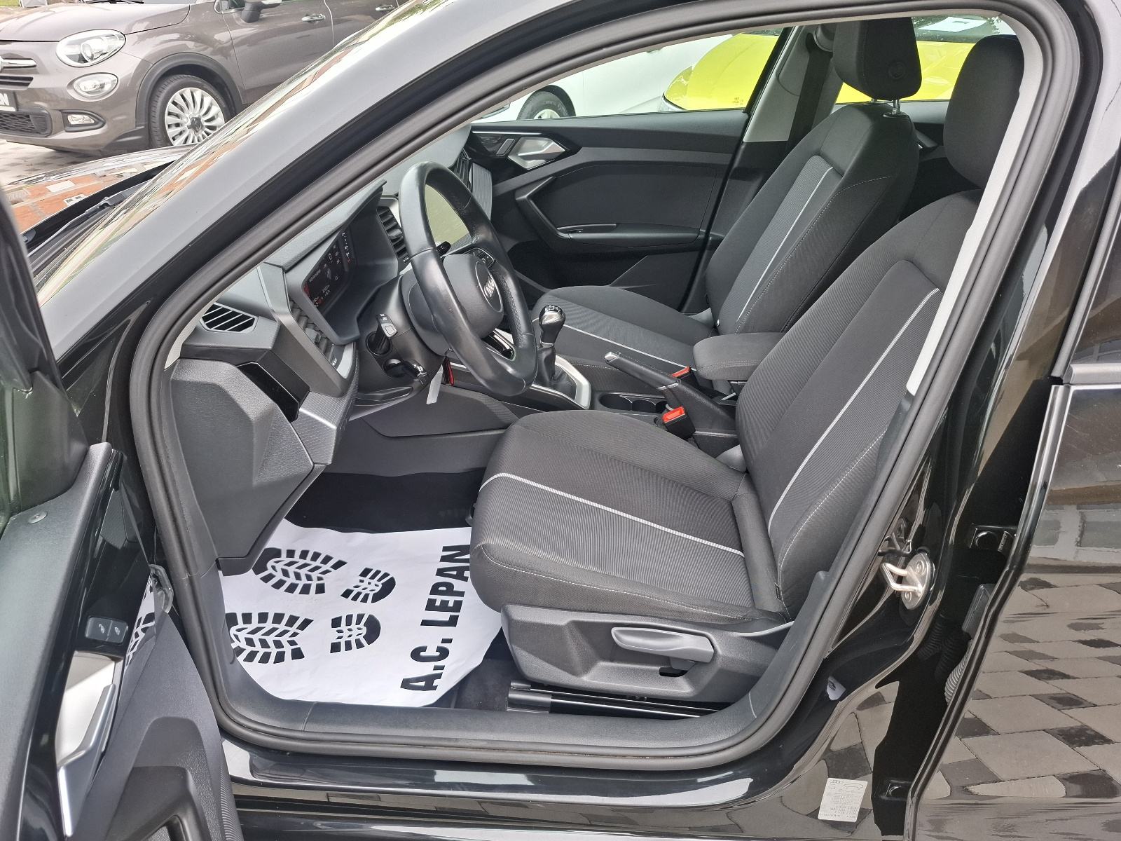 Audi A1 25 TFSI CAR PLAY LED MATRIX 2xUSB 112tkm 2021god JAMSTVO, fotografija 9
