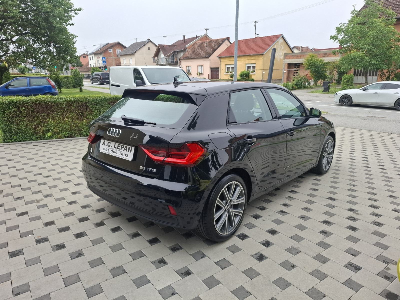 Audi A1 25 TFSI CAR PLAY LED MATRIX 2xUSB 112tkm 2021god JAMSTVO, fotografija 7