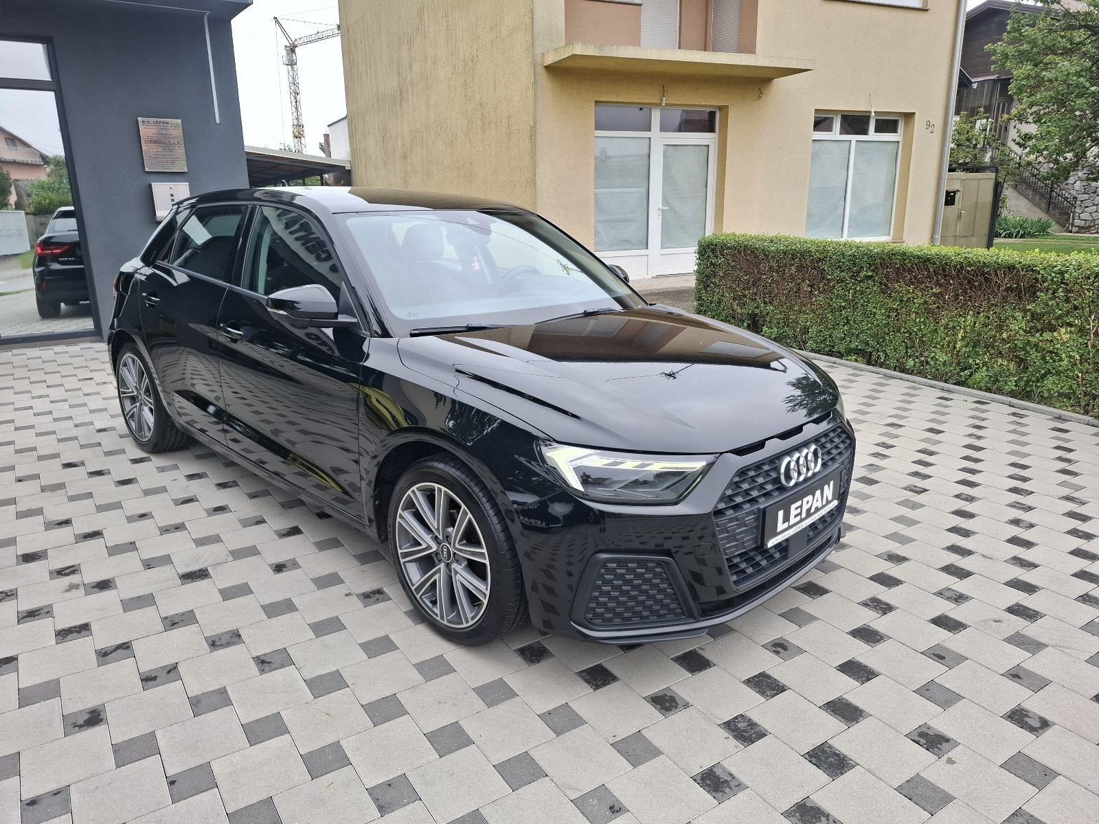 Audi A1 25 TFSI CAR PLAY LED MATRIX 2xUSB 112tkm 2021god JAMSTVO, fotografija 3